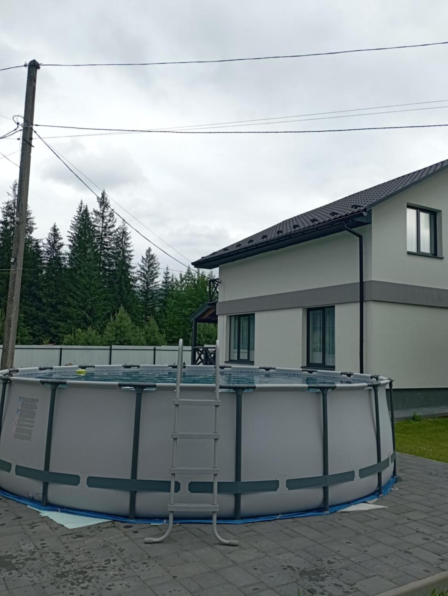 U Anastasii I Sofii Bilya Richki Guest House Mykulychyn Bagian luar foto